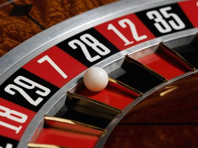 De verwachting is dat steeds meer casino’s zonder vergunning ook een vergunning gaan krijgen