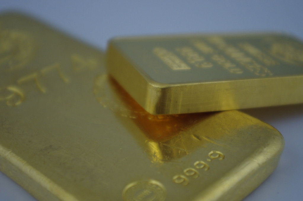 Gold bar